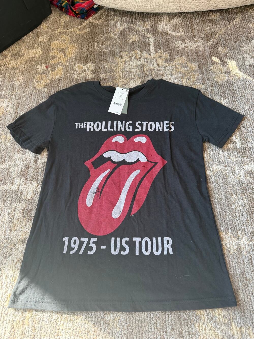 Rolling Stones Tour Shirt from Target
NWT
Size:xs